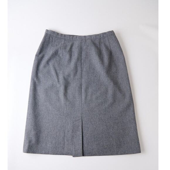 Vtg Pendleton Skirt 16 Gray 100% Wool Pleated Classic Old Money Minimalist Holes - Picture 2 of 10